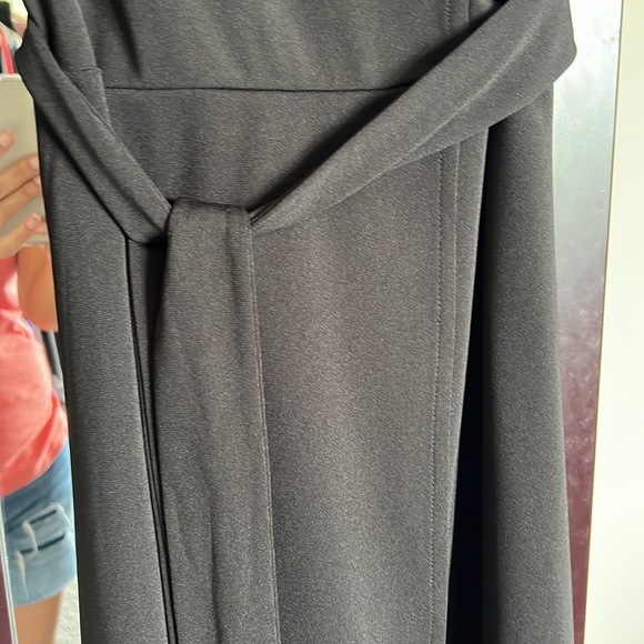 LOFT Ann Taylor Black Wrap 3/4 Sleeve Belted Size 2 V neck pleated front belted - Picture 3 of 6